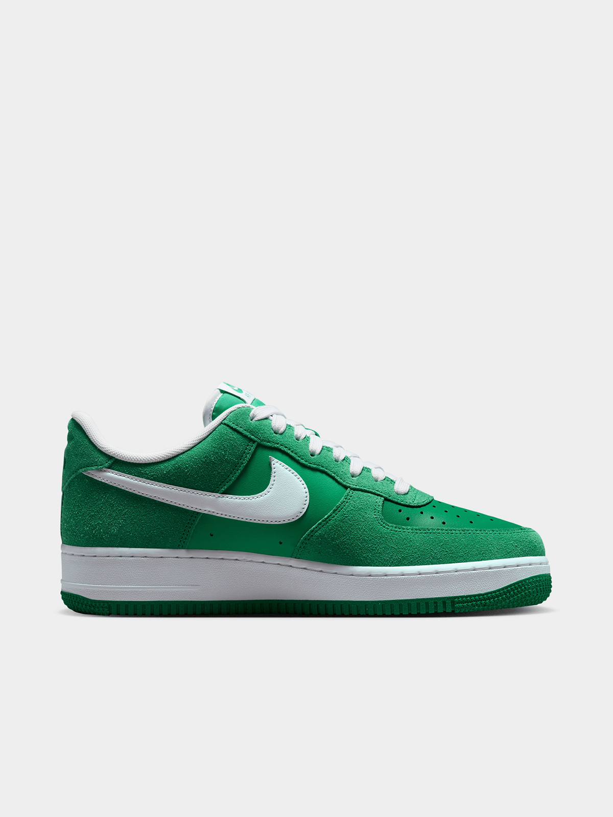 Nike Men's Air Force 1 '07 LV8 Green Sneaker