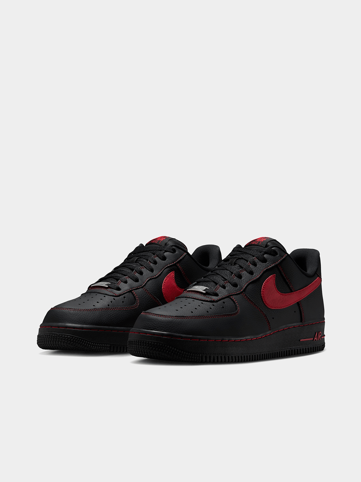 Nike Men's Air Force 1'07 LV8 Black/Red Sneaker